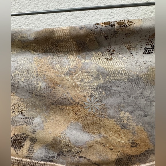 Athleta Elation Gilded Tight High Rise Metallic Gold Grey Cream Leggings Small - Picture 11 of 15